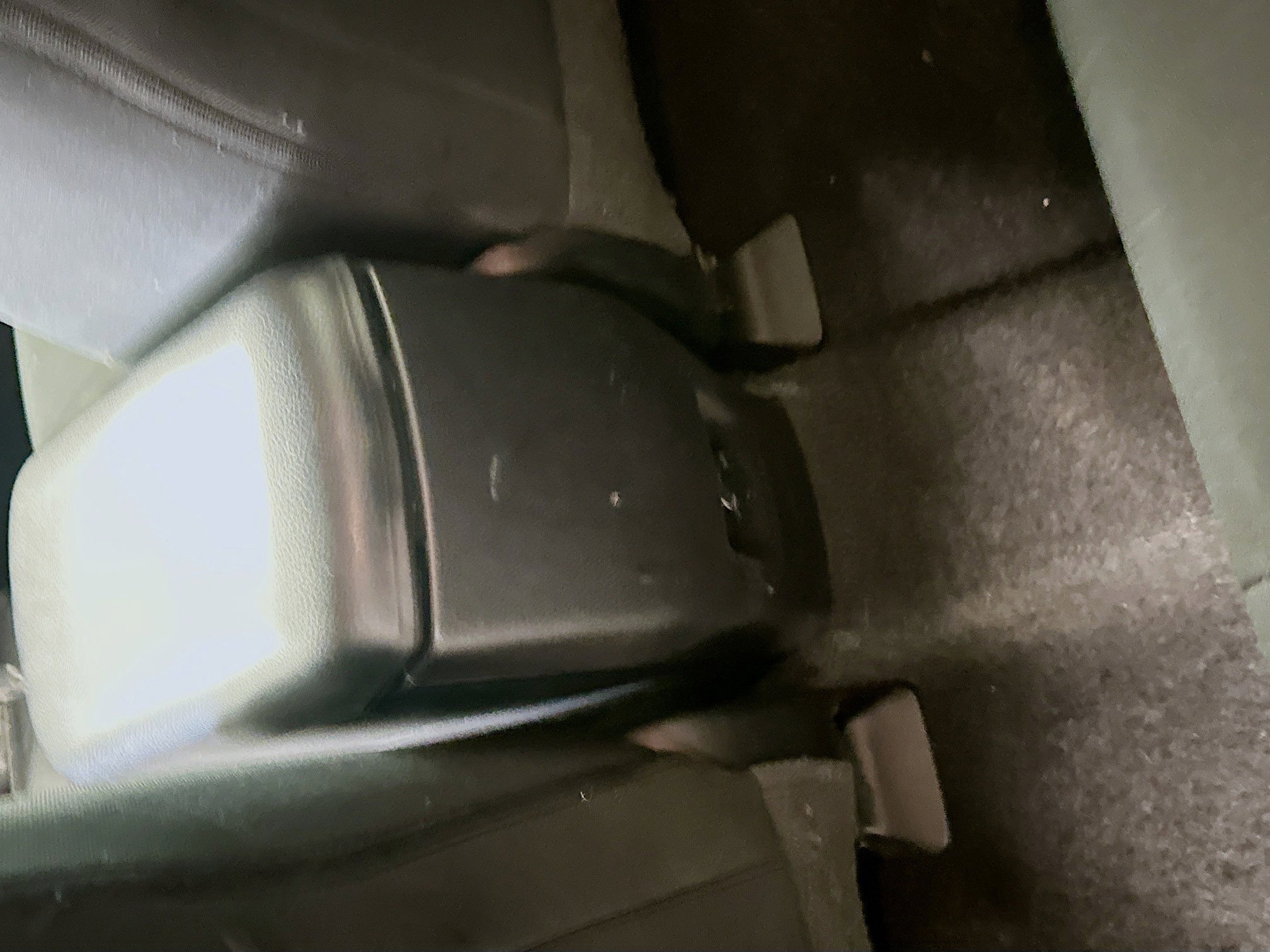 Used 2016 Toyota RAV4 XLE AWD/4WD image 28