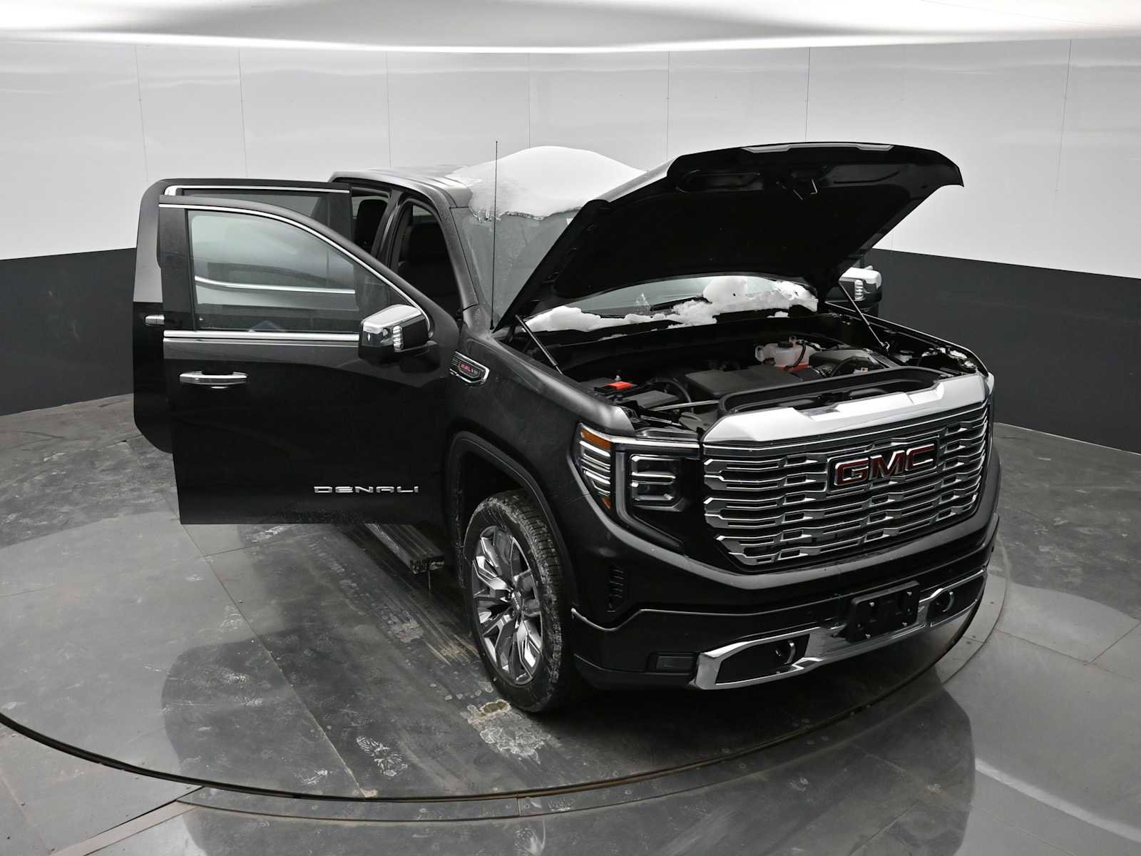 New 2026 GMC Sierra 1500 Denali w/ Denali Reserve Package image 39