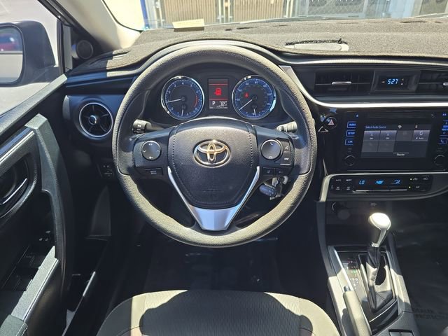 Used 2017 Toyota Corolla LE image 12