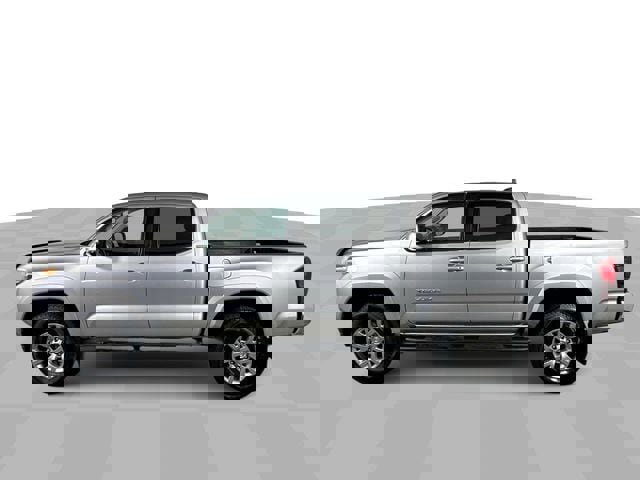 Used 2019 Toyota Tacoma SR5 RWD image 5