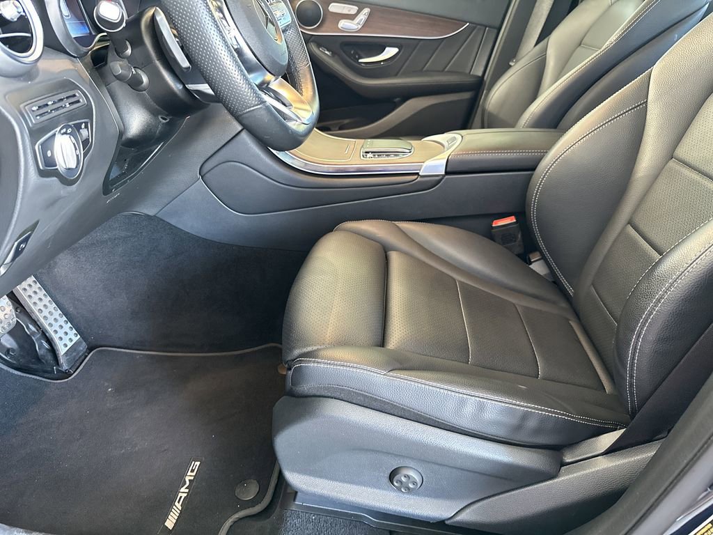 Used 2022 Mercedes-Benz GLC 300 4MATIC image 13
