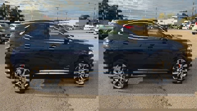 Used 2023 Buick Envision Avenir image 43