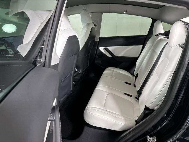 Used 2021 Tesla Model Y Long Range image 24