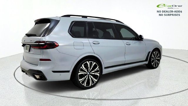 Used 2023 BMW X7 xDrive40i w/ Executive Package AWD/4WD image 9