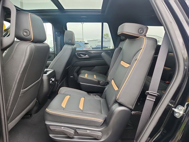 Used 2023 GMC Yukon AT4 w/ AT4 Premium Plus Package image 10