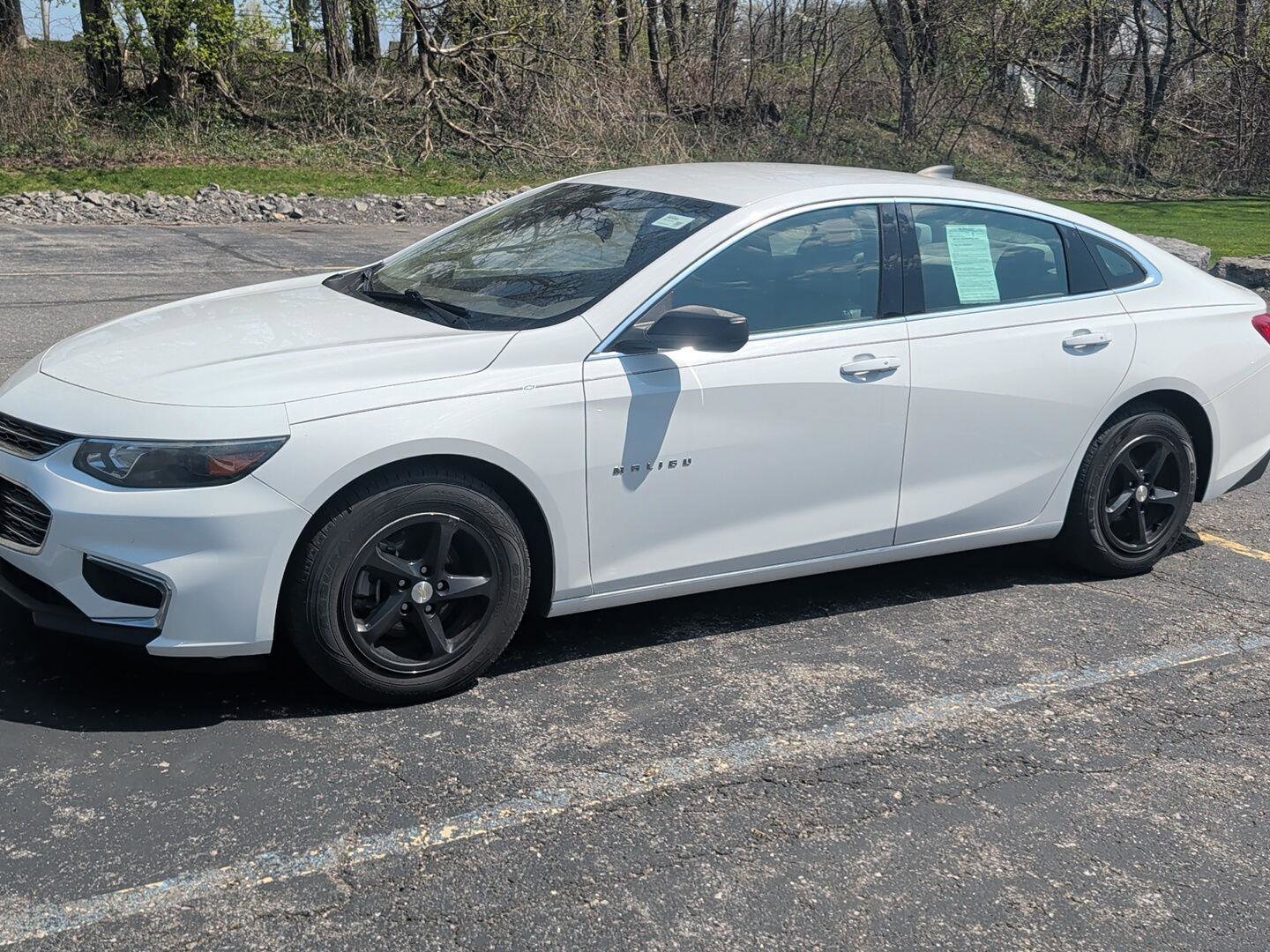 Used 2018 Chevrolet Malibu LS FWD image 7