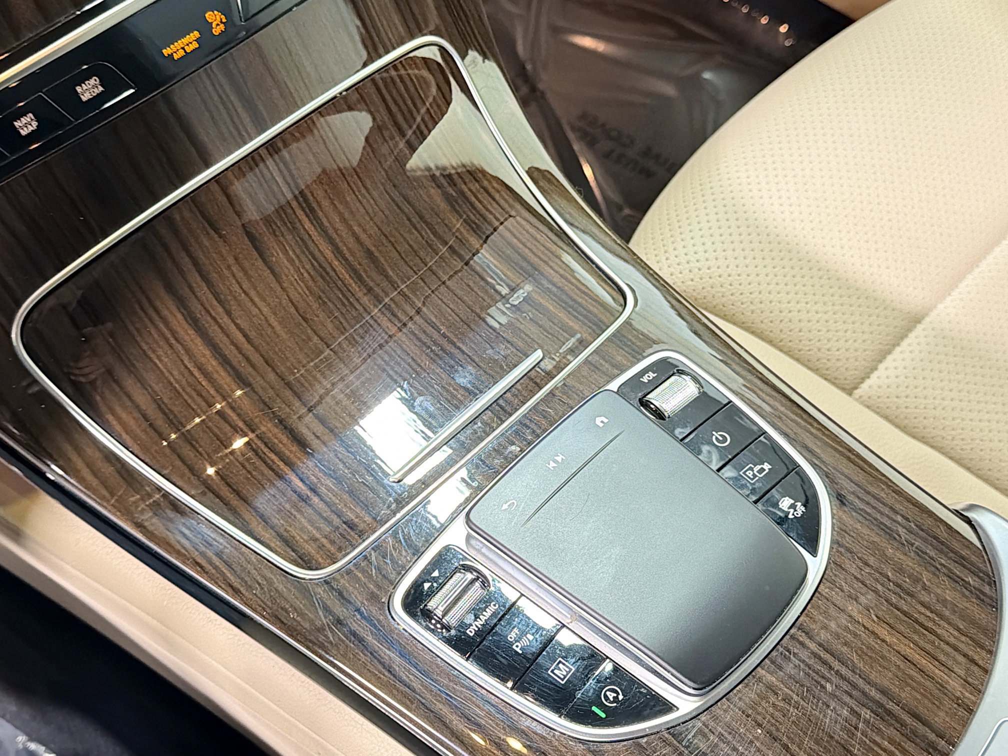 Used 2022 Mercedes-Benz GLC 300 image 26