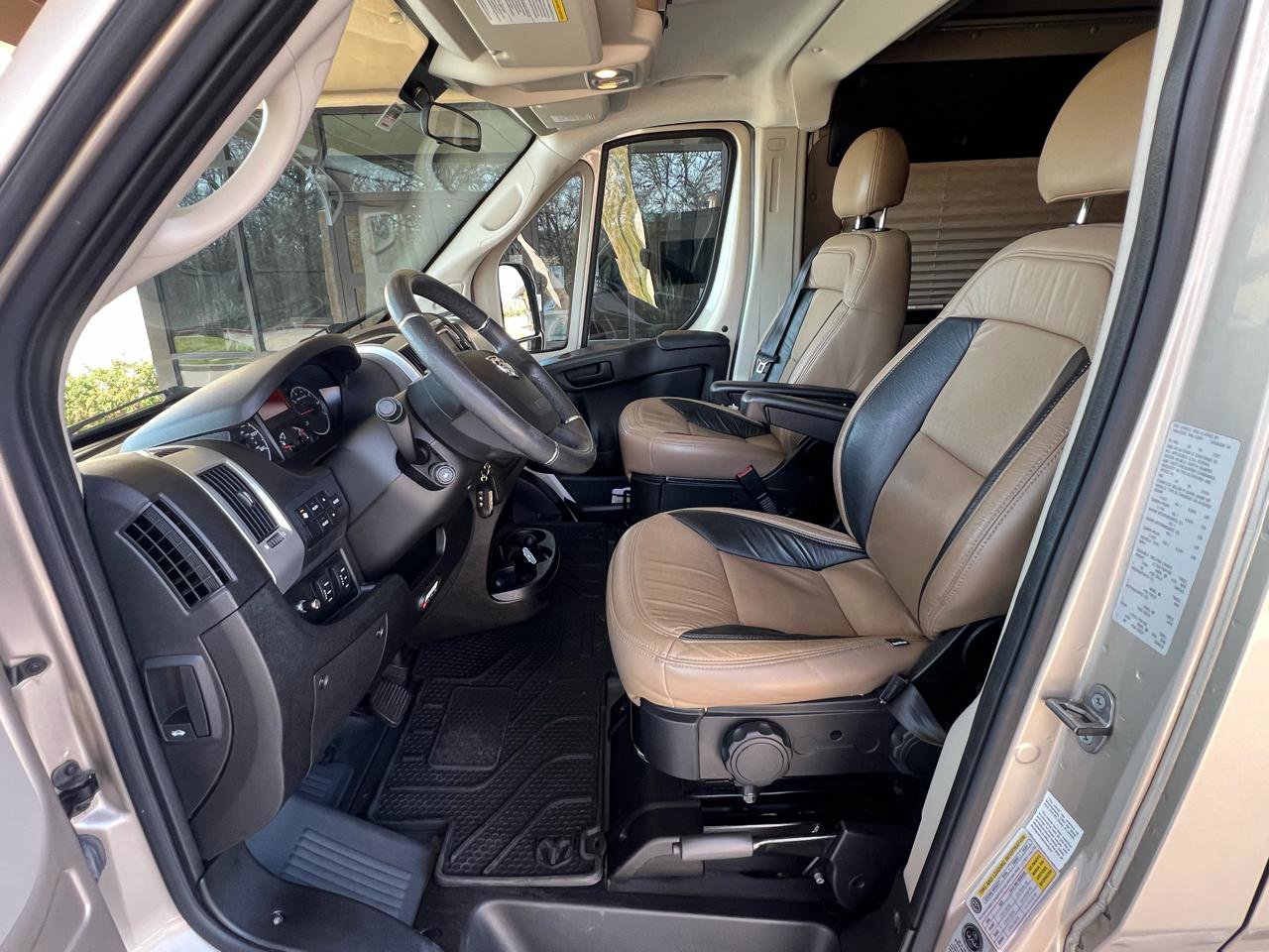 Used 2020 RAM ProMaster 2500 w/ RV Ready Prep Package image 34