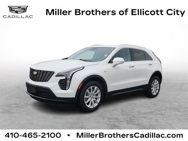 Used 2023 Cadillac XT4 Luxury w/ Cold Weather Package FWD image 1