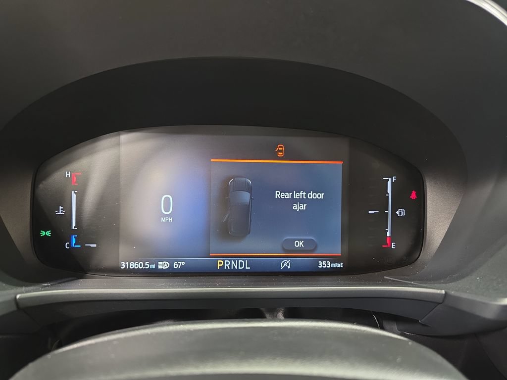 Used 2025 Ford Escape Active AWD/4WD image 18