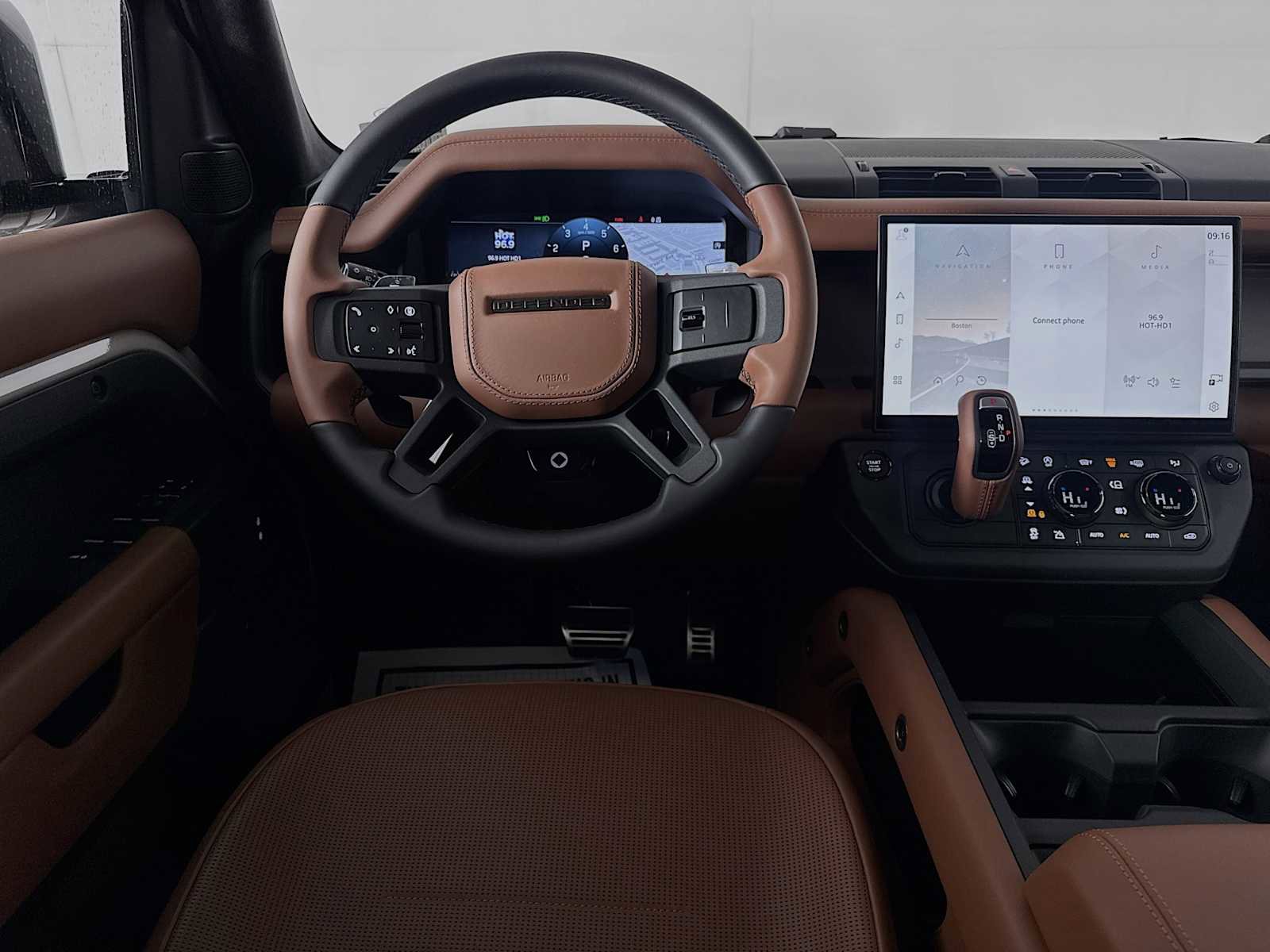 New 2026 Land Rover Defender 110 OCTA image 23