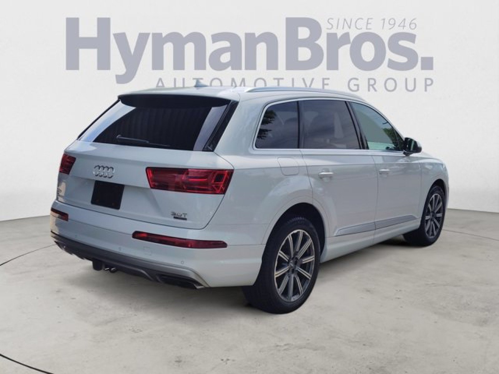 Used 2018 Audi Q7 3.0T Prestige AWD/4WD image 3