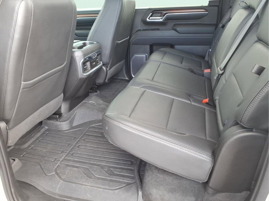 Used 2024 GMC Sierra 2500 Denali w/ Denali Reserve Package image 14