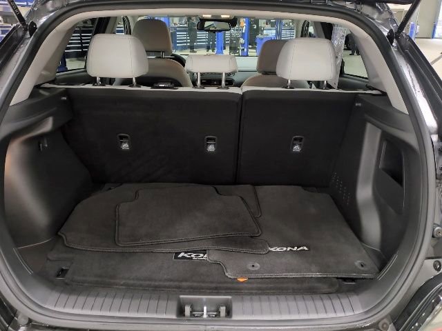 Used 2023 Hyundai Kona SEL image 13