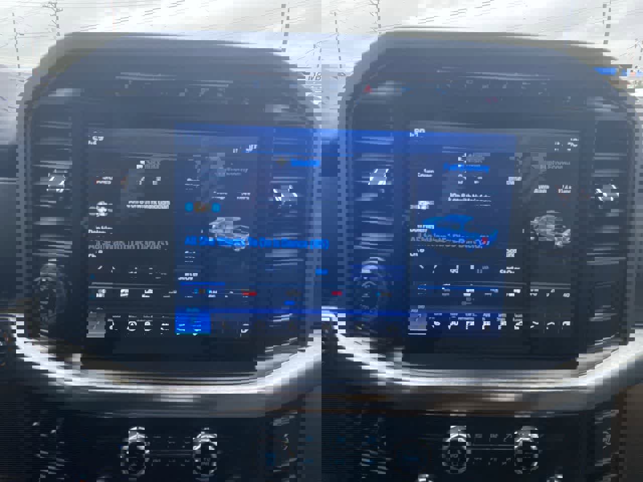 Used 2021 Ford F150 Lariat w/ Equipment Group 502A High image 16