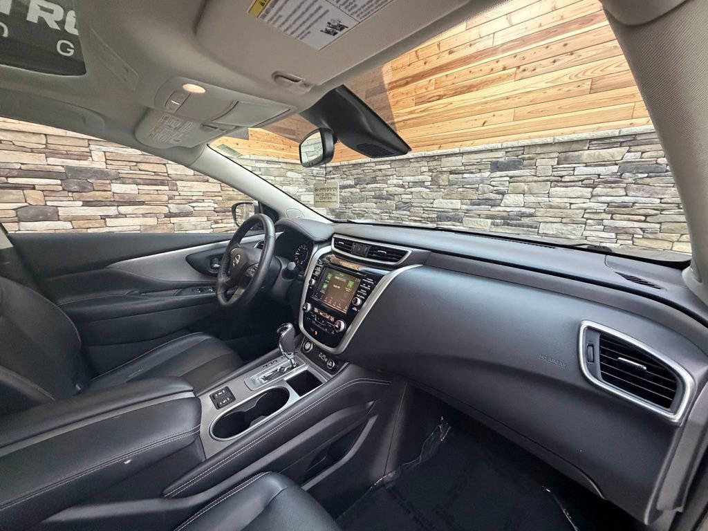 Used 2020 Nissan Murano SL w/ Moonroof Package image 13