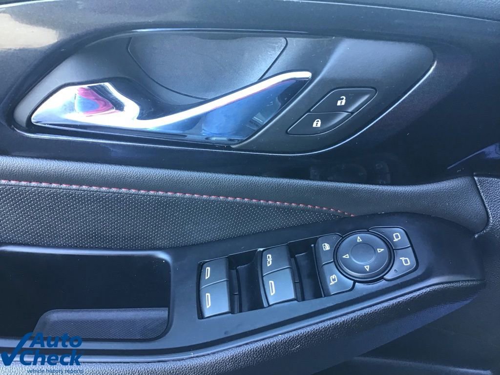 Used 2023 Chevrolet Traverse RS image 22