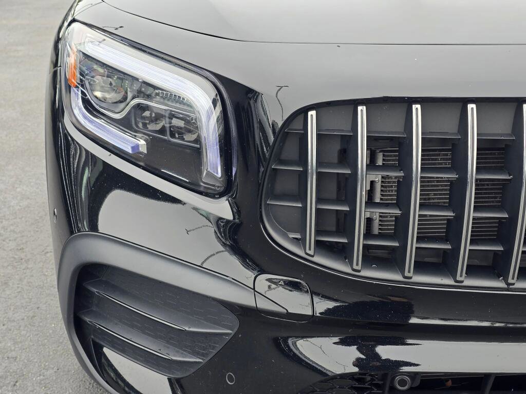Used 2022 Mercedes-Benz GLB 35 AMG 4MATIC image 33