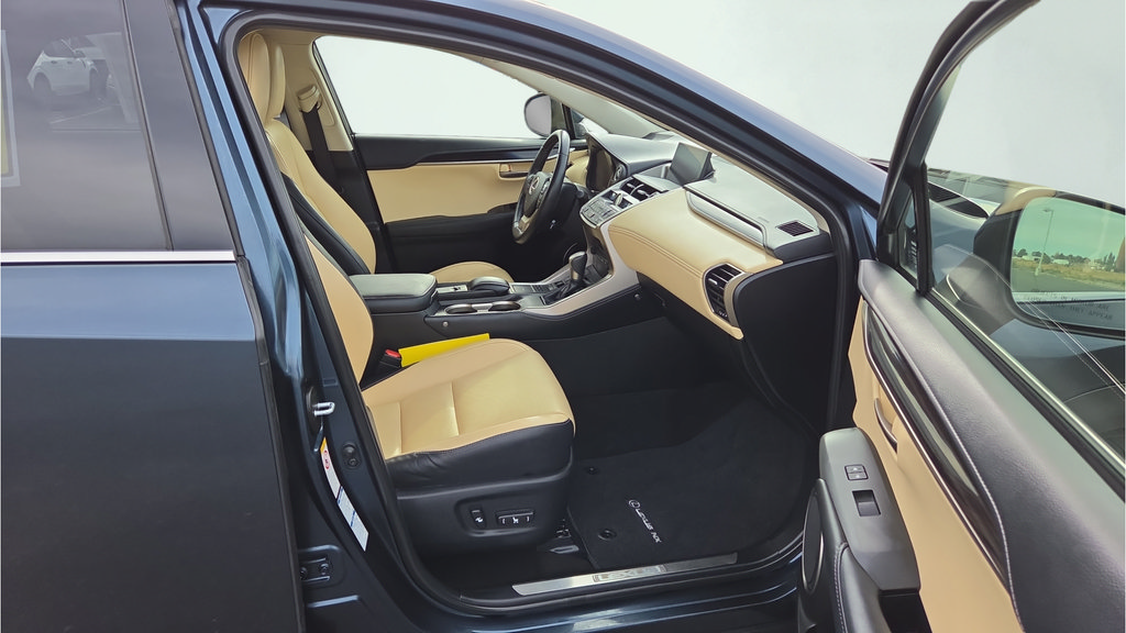 Used 2015 Lexus NX 300h AWD w/ Luxury Package image 26