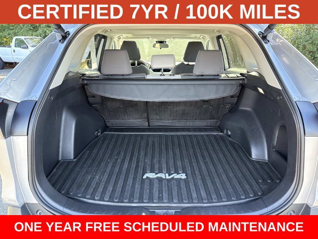 Used 2024 Toyota RAV4 XLE w/ Convenience Package AWD/4WD image 12