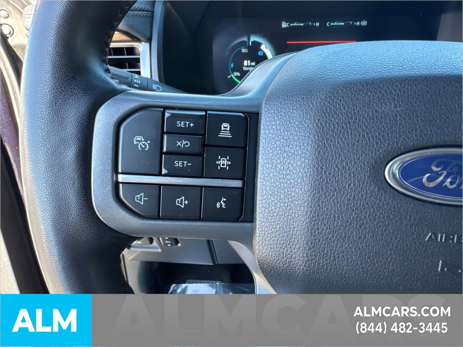 Used 2022 Ford F150 Lightning Lariat image 30