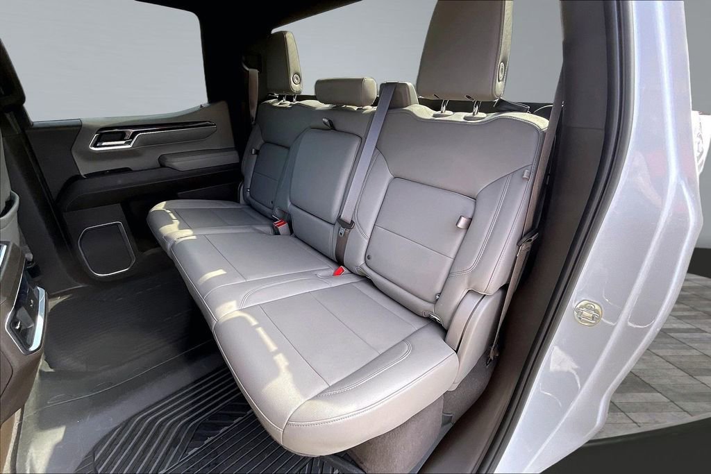 Used 2023 Chevrolet Silverado 1500 LTZ image 26