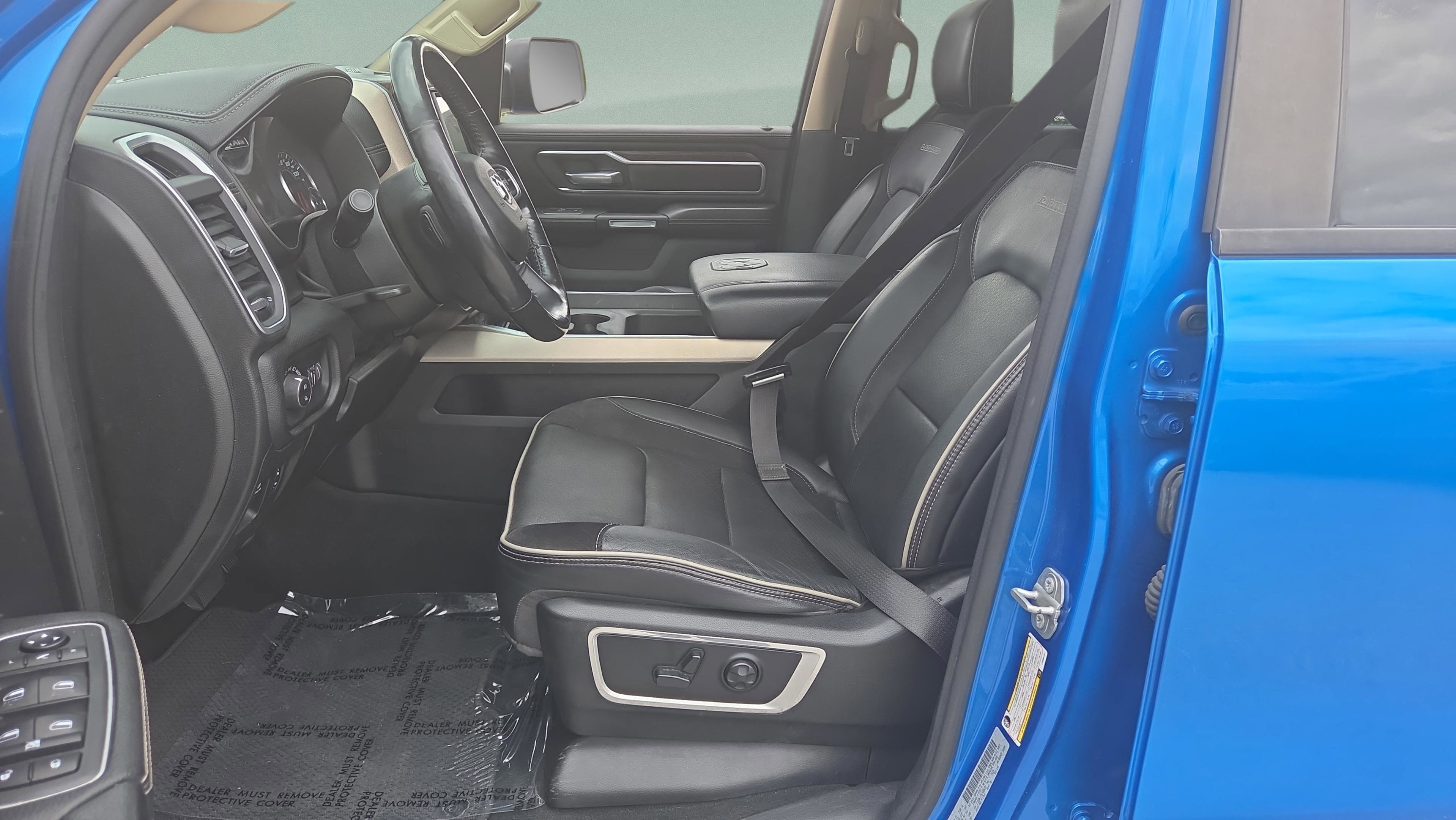 Used 2020 RAM 1500 Laramie AWD/4WD image 9
