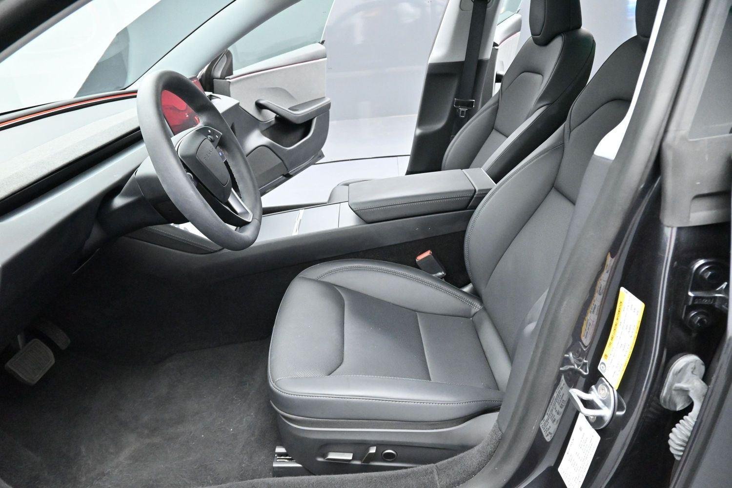Used 2025 Tesla Model 3 Long Range RWD image 13