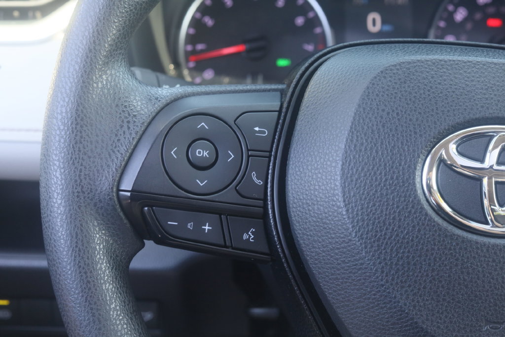 Certified 2019 Toyota RAV4 XLE AWD/4WD image 10