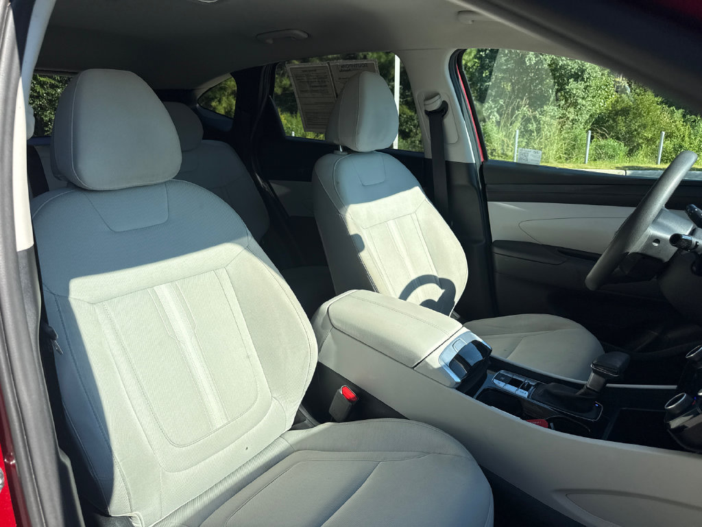 Used 2025 Hyundai Tucson SEL AWD/4WD image 35