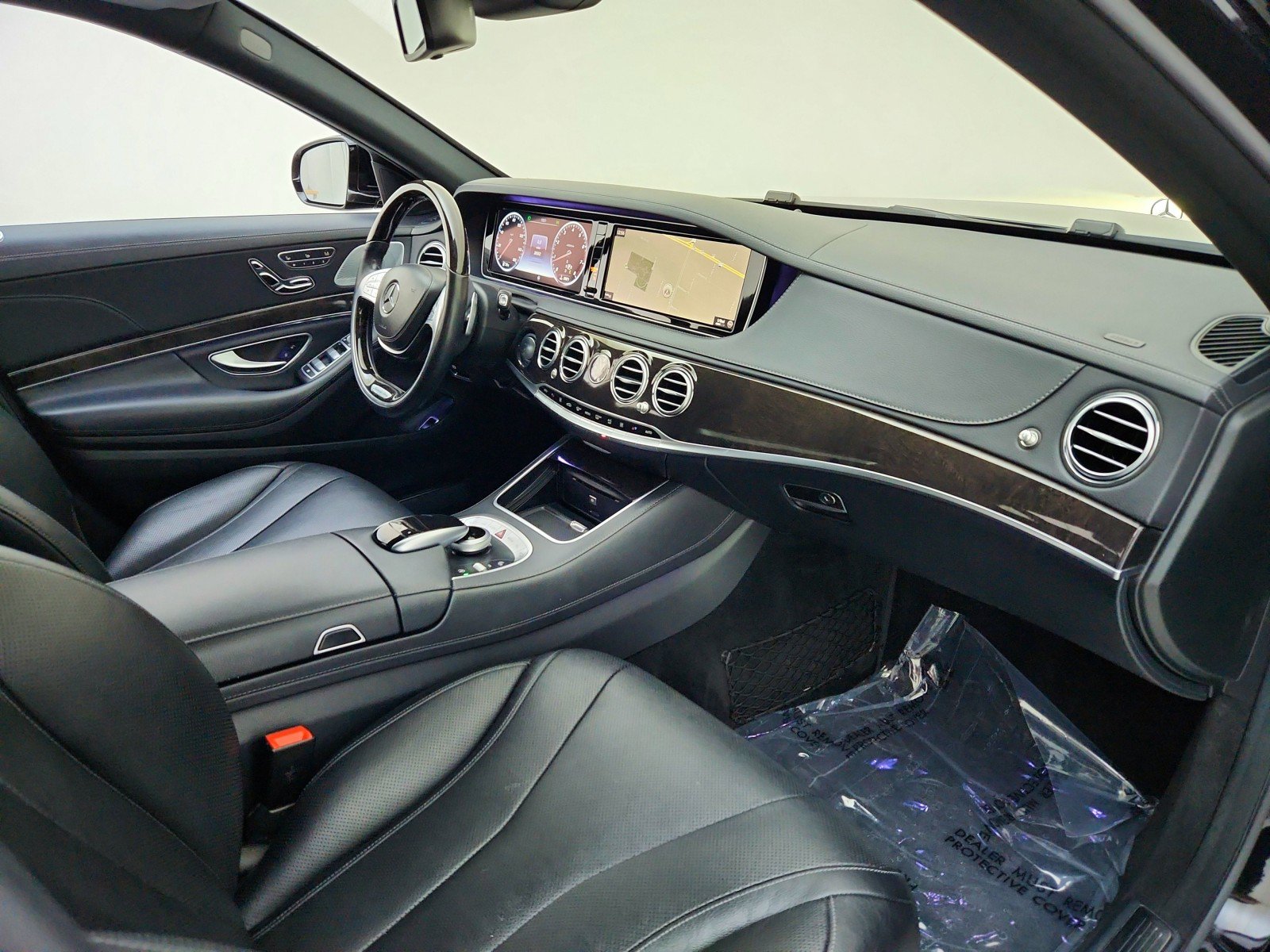 Used 2015 Mercedes-Benz S 550 4MATIC Sedan image 29