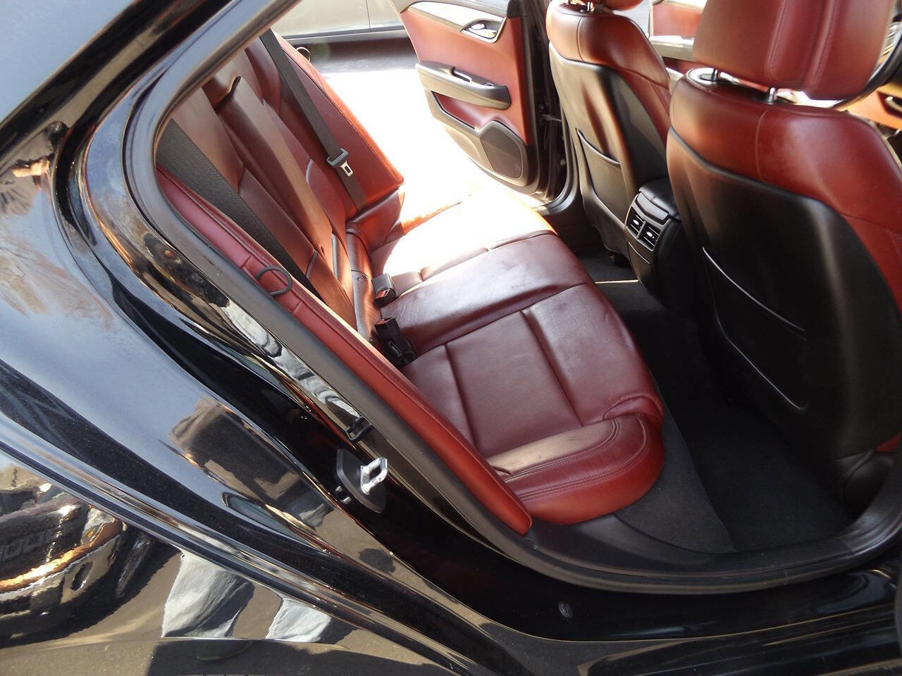 Used 2013 Cadillac ATS Luxury w/ Cold Weather Package RWD image 25