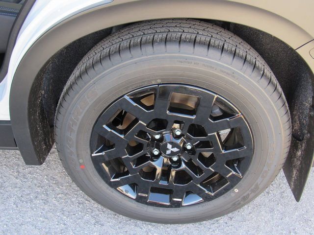 New 2026 Mitsubishi Outlander Trail Edition image 7