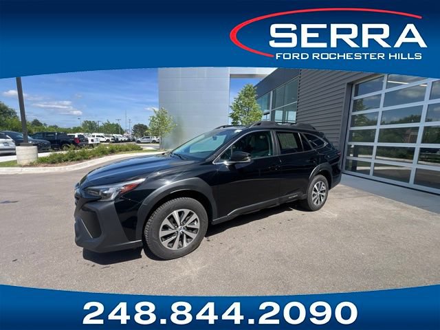 Used 2023 Subaru Outback Premium AWD/4WD image 1