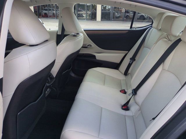 Certified 2023 Lexus ES 350 w/ Premium Package image 13