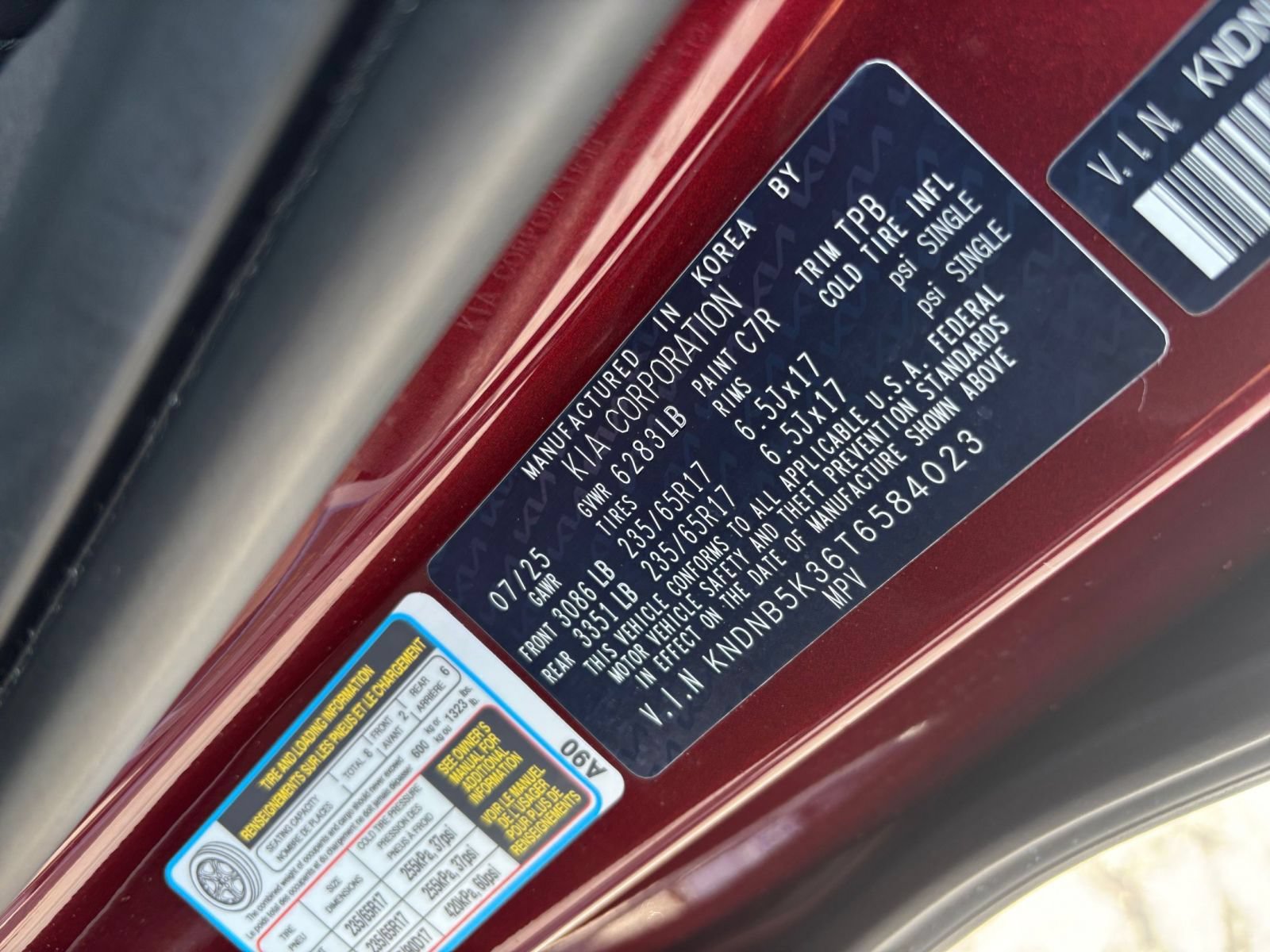Used 2026 Kia Carnival FWD image 26