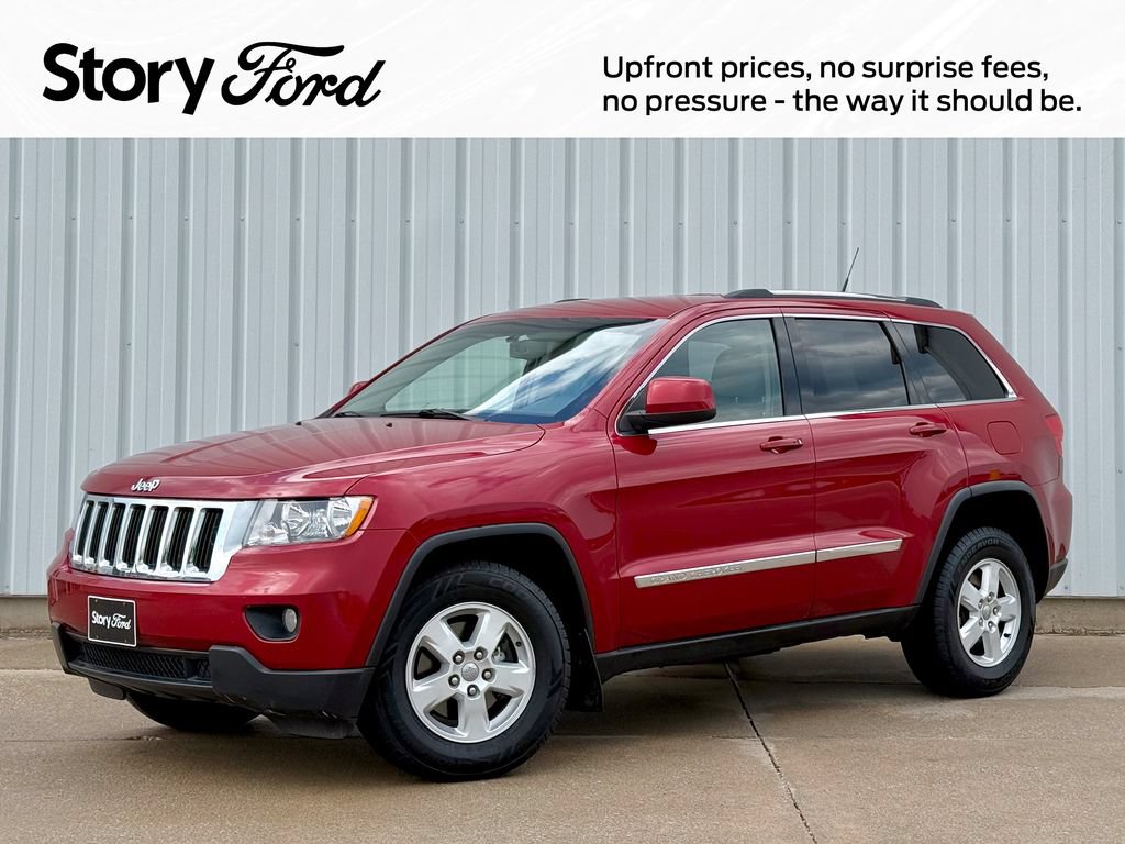 Used 2011 Jeep Grand Cherokee Laredo w/ Security & Convenience Group AWD/4WD image 1