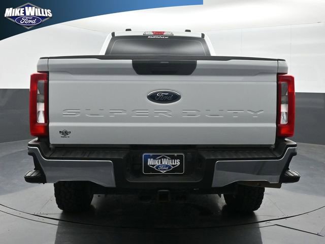 Used 2025 Ford F250 XL w/ XL Chrome Package image 6
