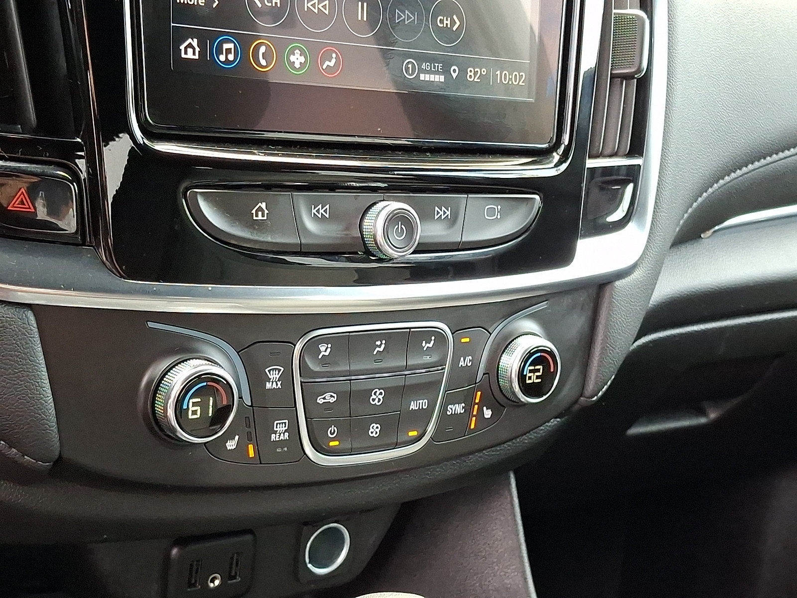 Certified 2023 Chevrolet Traverse LT AWD/4WD image 18