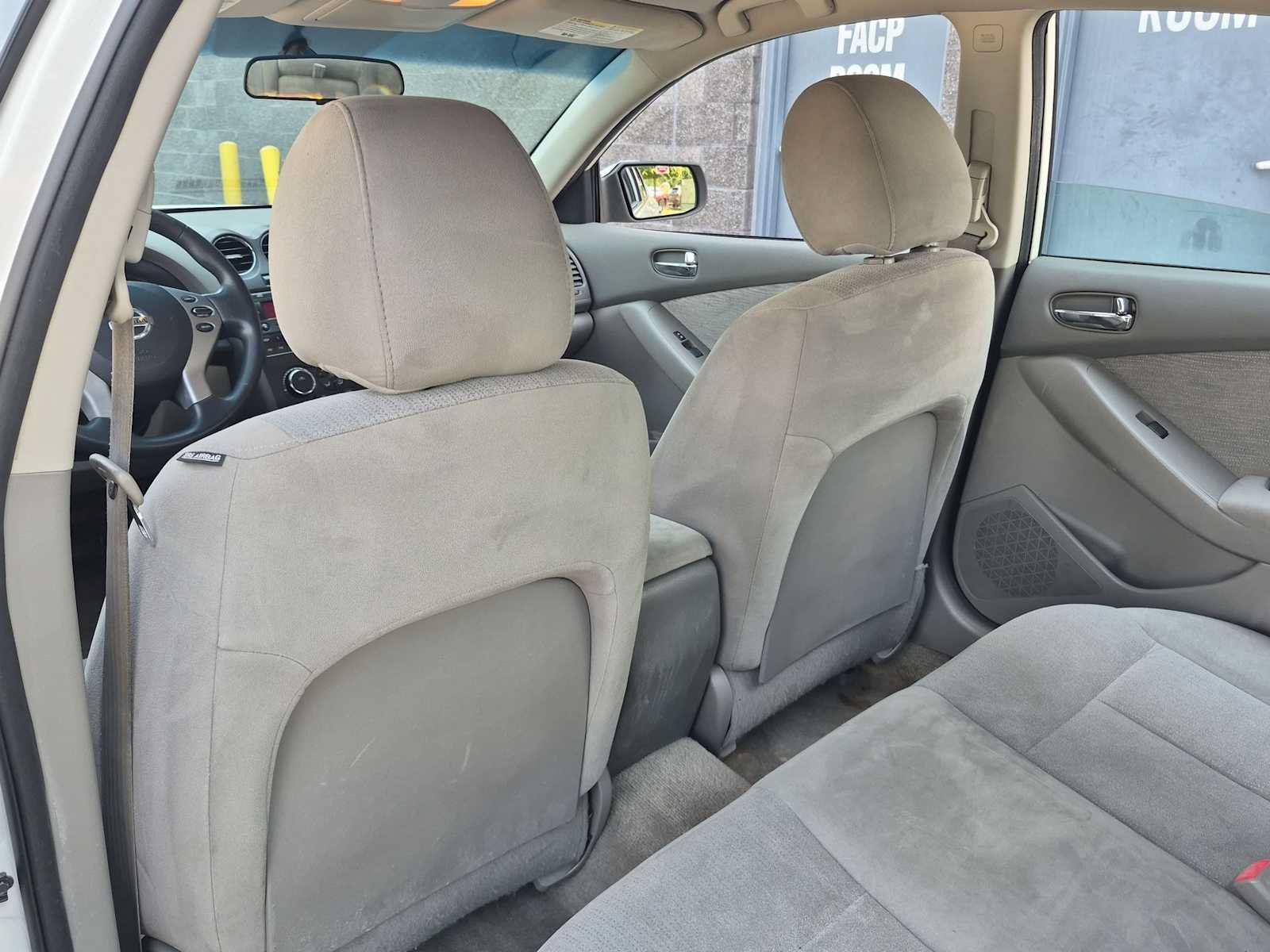 Used 2012 Nissan Altima 2.5 FWD image 17