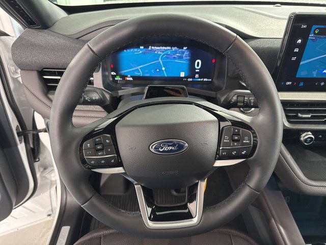 New 2026 Ford Explorer Platinum w/ LUX Leather Package AWD/4WD image 28