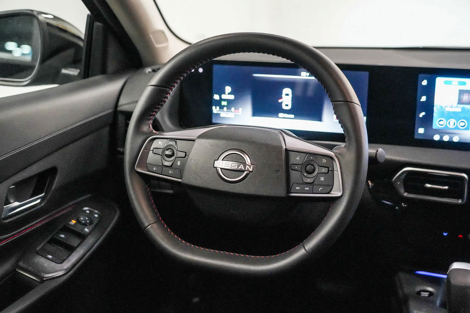 Used 2026 Nissan Sentra SR w/ Floor Mat Package FWD image 15