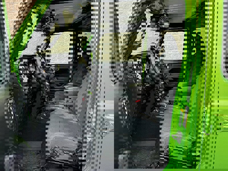 Used 2025 Jeep Wrangler Willys image 26