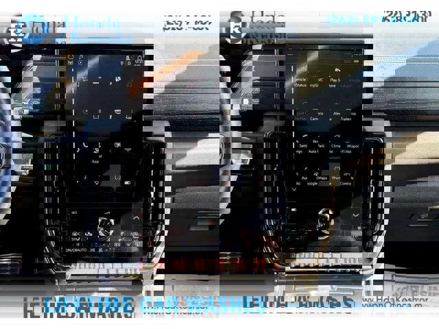 Used 2025 GMC Yukon AT4 Ultimate w/ LPO, Floor Liner Package image 15