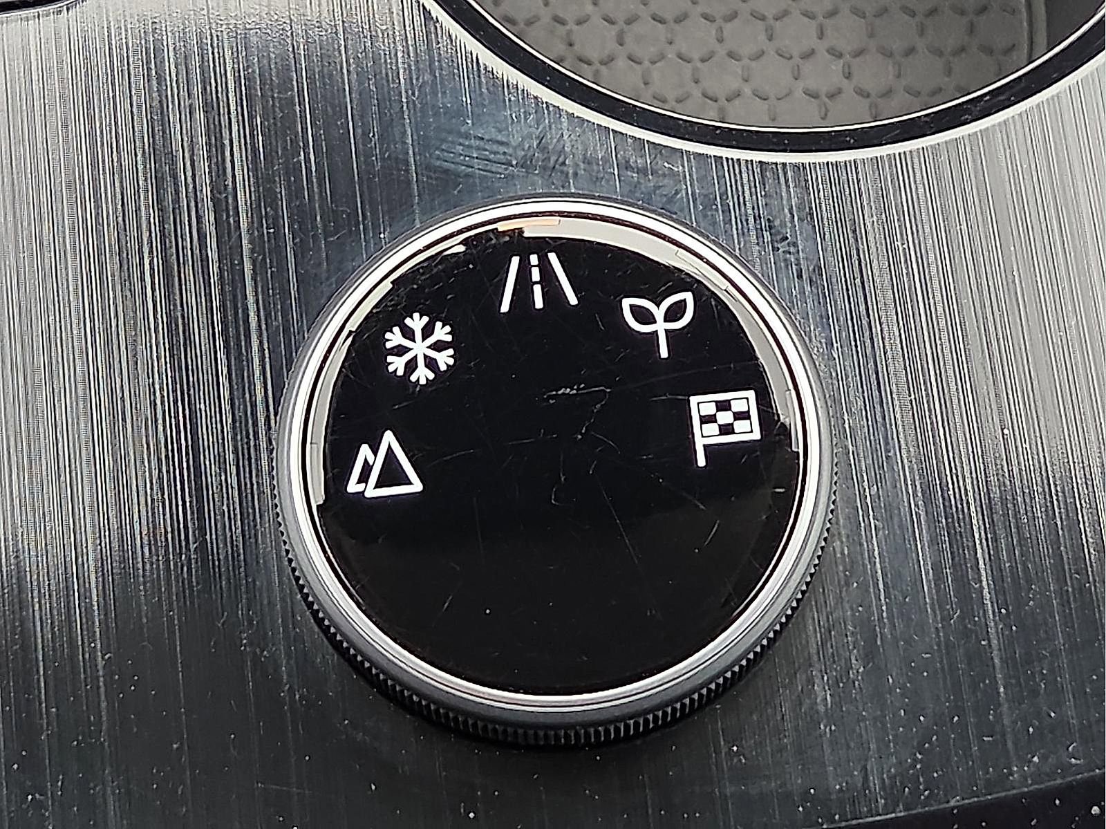 Used 2021 Nissan Rogue S image 20