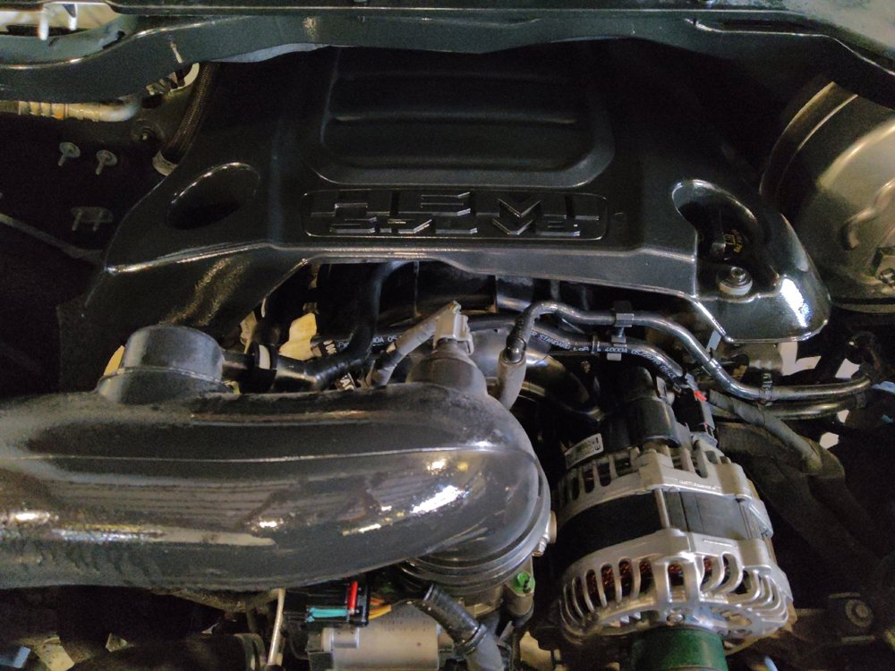 Used 2019 RAM 1500 Limited w/ Body Color Bumper Group image 30