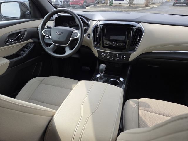 Used 2023 Chevrolet Traverse LS w/ Midnight/Sport Edition AWD/4WD image 27
