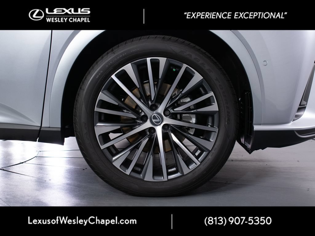 Certified 2026 Lexus RX 350 w/ Convenience Package AWD/4WD image 4