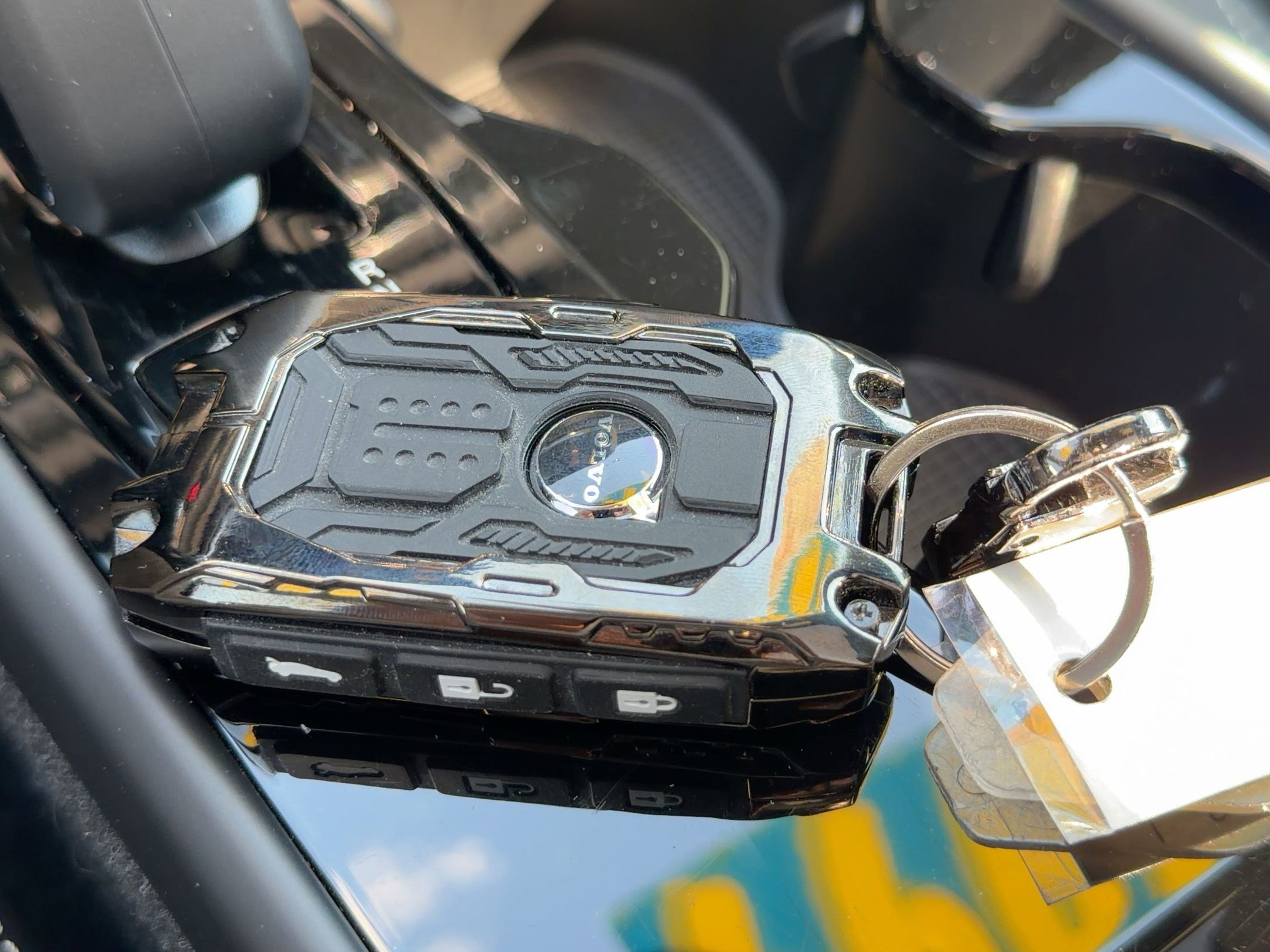 Used 2023 Volvo C40 P8 Recharge Plus image 24