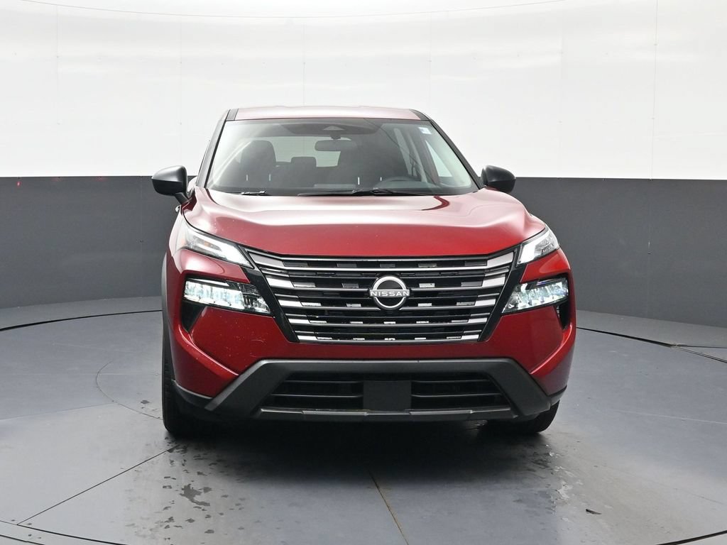 Used 2026 Nissan Rogue S FWD image 3